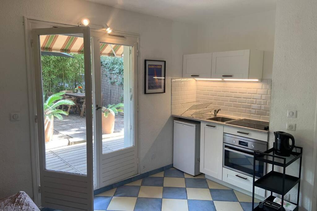 Ferienwohnung Les Bains De Mer Yourhosthelper Bandol Exterior foto
